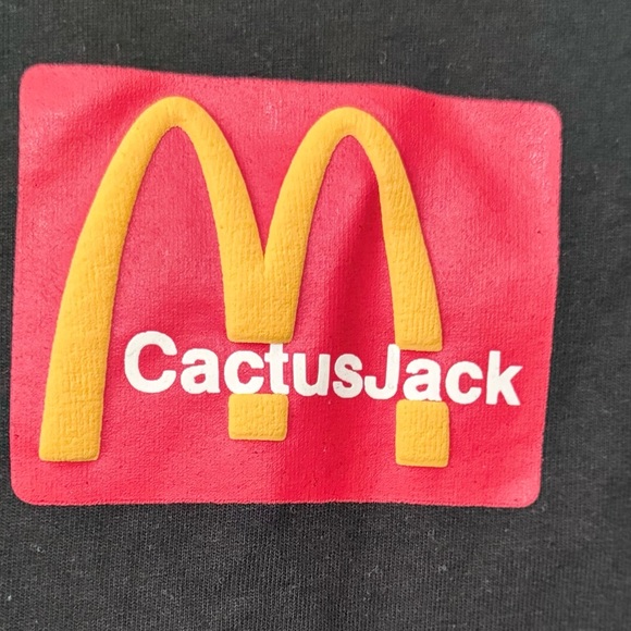 Travis Scott x McDonald's Sesame II T-shirt
Black/Red - Medium - Picture 2 of 4